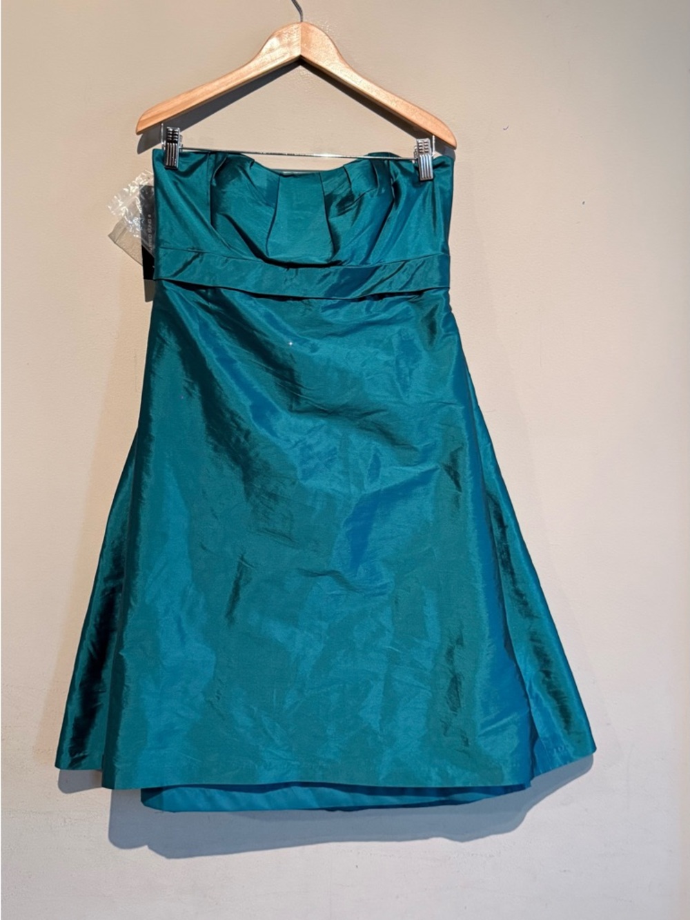 NWT Alfred Sung Strapless Pleated Bridesmaid Cocktail party dress Women 8 Weddin